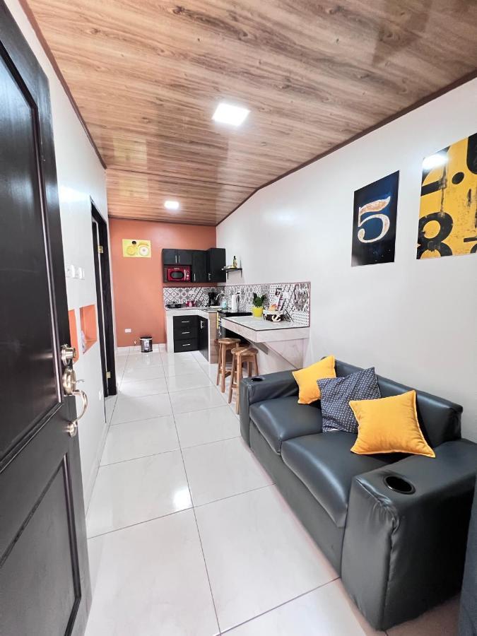Ferienwohnung Apartamento H Gonzalez 14 Alajuela Exterior foto